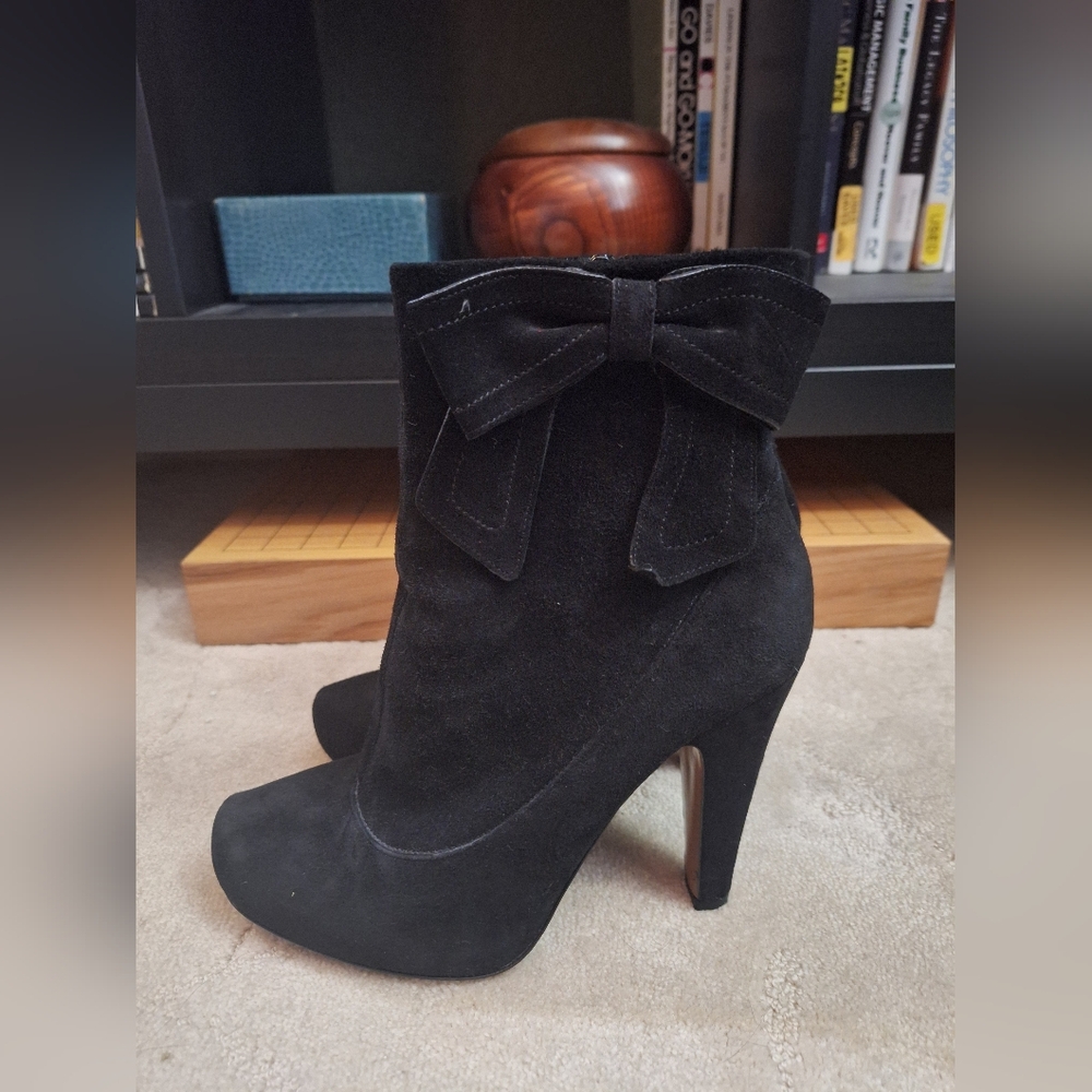 Coach Aubrie Bow Booties
